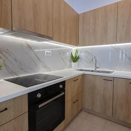 Horizon Studios Apartment Rodakino